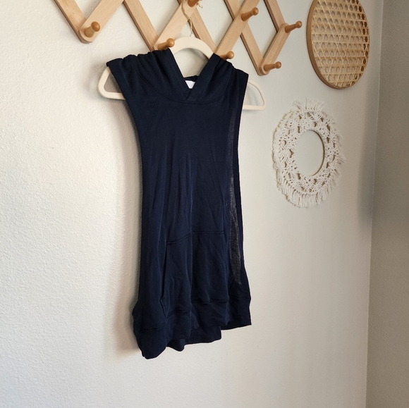 House of Harlow 1960 Hooded Muscle Tee In Black NWOT Women's Size Small - Picture 2 of 7